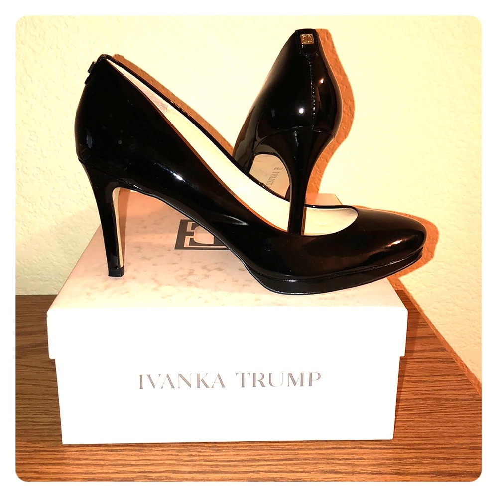black pumps